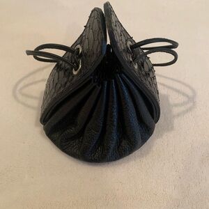 Elegant Black Drawstring Women's Bag